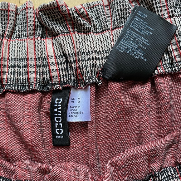 Plaid skirt - Picture 3 of 3
